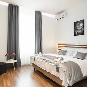 Alojamento de Acomodação e Pequeno-almoço Prima Luxury