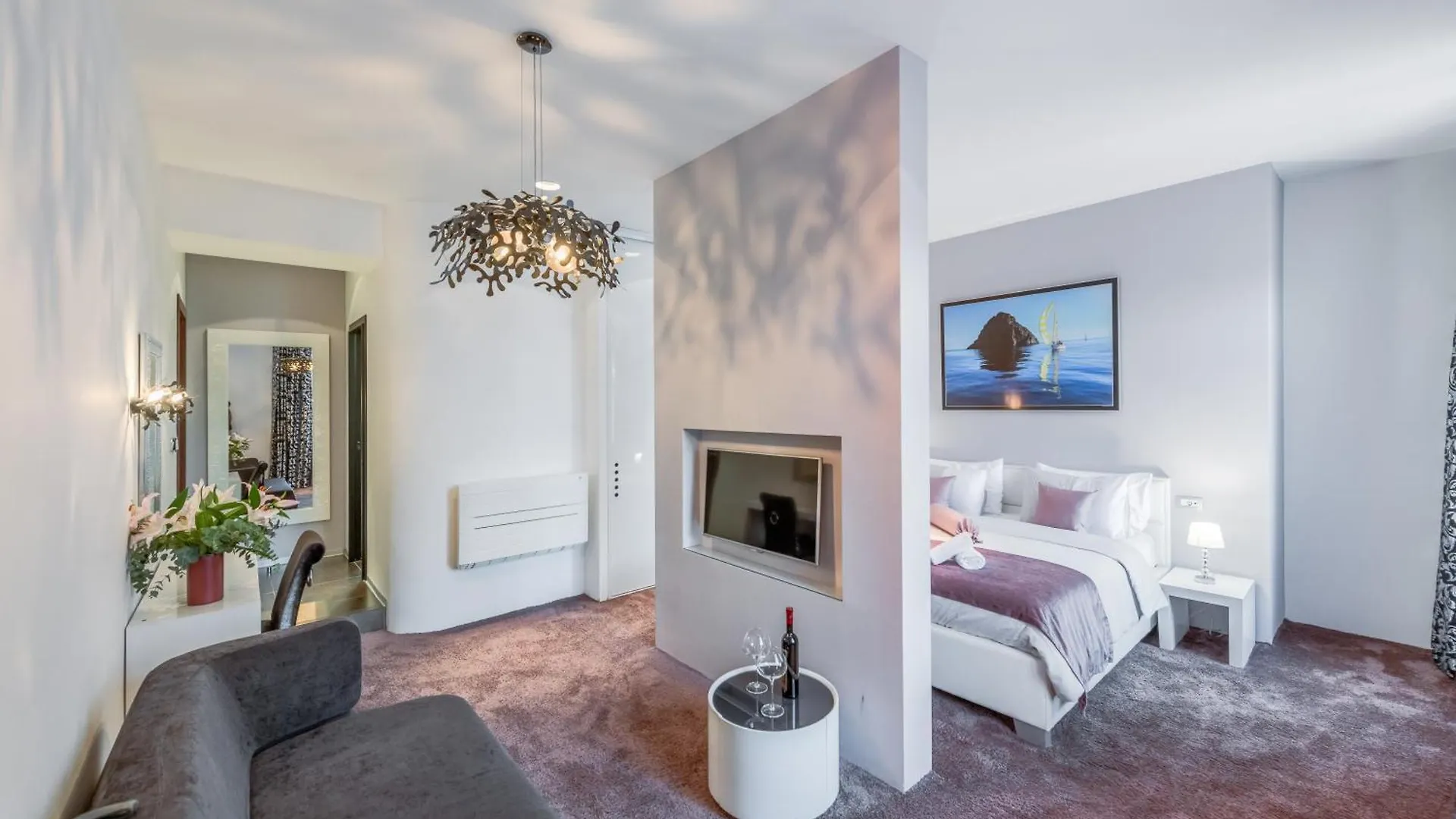 ספליט Starlight Luxury Rooms בית הארחה